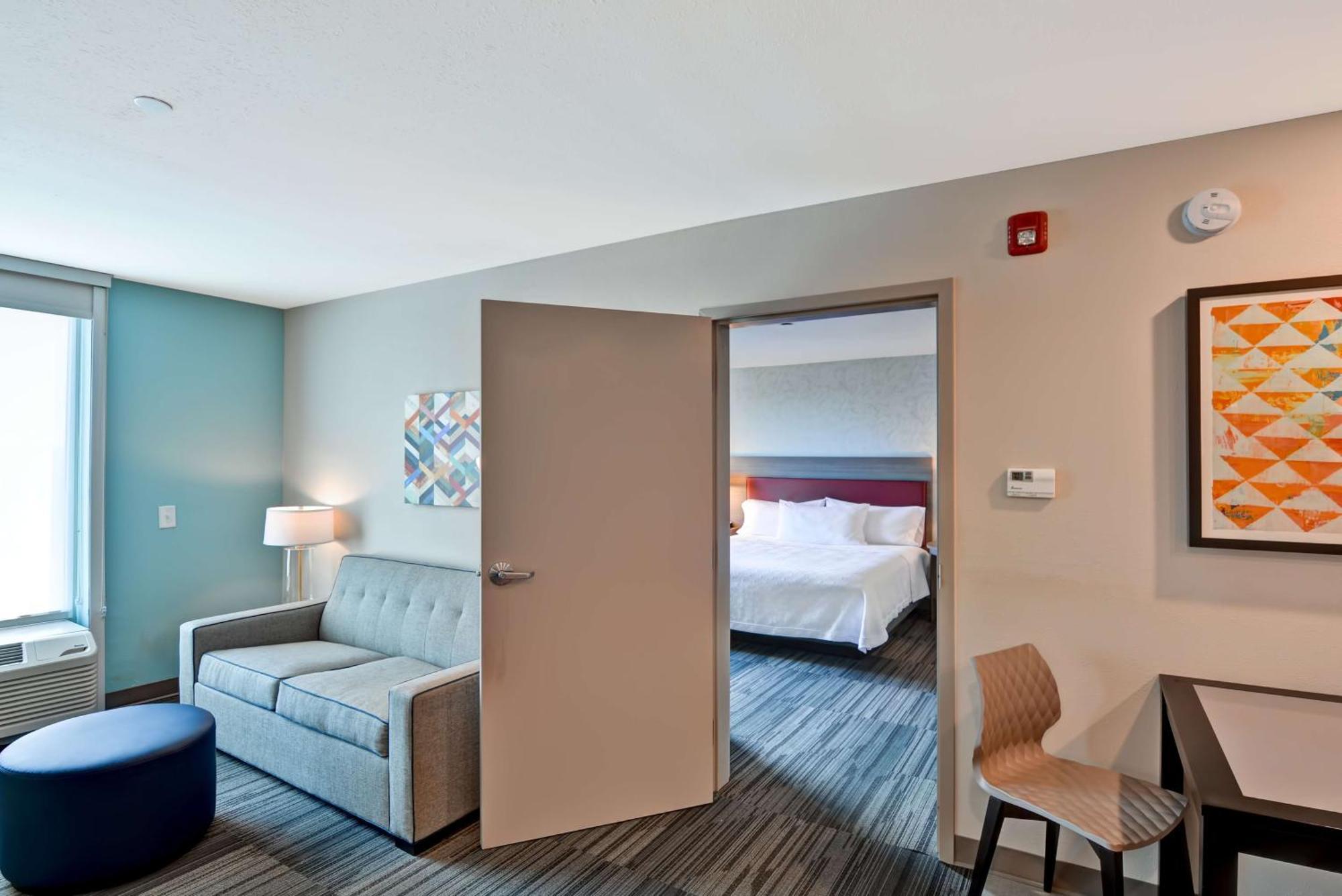 Home2 Suites By Hilton Tampa Usf Near Busch Gardens Exteriér fotografie